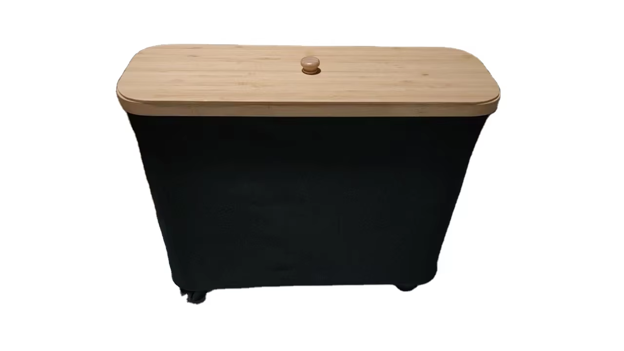 with bamboo lid handle + wheels