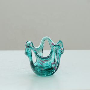 Bougeoir <span class=keywords><strong>en</strong></span> <span class=keywords><strong>verre</strong></span> soufflé bleu creux Design lanterne Art déco comme centre <span class=keywords><strong>de</strong></span> table décoratif pour la maison et bocaux à bougies - Product Image 5