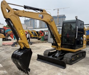Excavadora de cadenas usada de Japón 306E2, 6 toneladas, motor original, caja de cambios, cojinete, bomba de engranajes, PLC, EPA, CE, equipo de construcción - Product Image 1