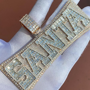 <span class=keywords><strong>Collar</strong></span> <span class=keywords><strong>con</strong></span> Colgante de Moda Hip Hop Personalizado y Exclusivo, Totalmente Cubierto de Diamantes, Corte <span class=keywords><strong>Esmeralda</strong></span> y Baguette, <span class=keywords><strong>con</strong></span> Cadena de Cuerda, Hecho de Latón - Product Image 3