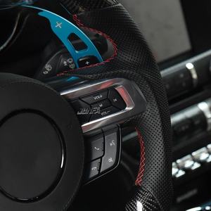 พวงมาลัยรถยนต์ทำจากคาร์บอนไฟเบอร์แท้แบบเจาะรูเหมาะสำหรับรถฟอร์ด - Product Image 5