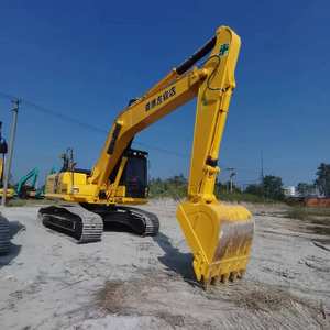 Excavatrice hydraulique sur chenilles Komatsu PC210 d'occasion de 21 tonnes de haute qualité, presque neuve, pour les projets de construction - Product Image 4