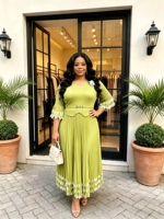 Ventes directes d'usine Sheen, robe longue maxi pour femmes, élégante, de haute qualité, originale, tendance, grande taille, plissée, manches courtes, style Miyaki