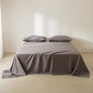 Drap <span class=keywords><strong>de</strong></span> lit simple en coton à fibres longues 300 fils/cm² |   Hôtel <span class=keywords><strong>de</strong></span> luxe <span class=keywords><strong>de</strong></span> niveau Aman, utilisation en toute simplicité, soyeux et doux pour la peau, idéal pour dormir nu. - Product Image 2