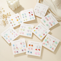 Anting-anting resin lemon imut, perhiasan minimalis segar yang ramah untuk tindik telinga, anting-anting kecil mungil untuk pelajar