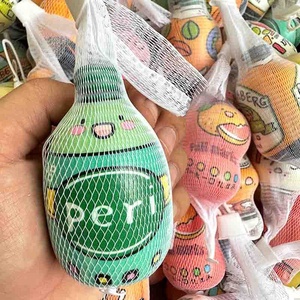 Juguete Antiestrés de Moda con Forma de Botella de Fruta, Juguete para Apretar de Rebote Lento, Regalo para Niñas, Niños, Estudiantes, Unisex, Adorno Yiwu - Product Image 1
