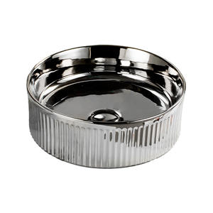 Lujoso Lavabo Moderno de Cerámica Blanca Acanalado <span class=keywords><strong>con</strong></span> Borde <span class=keywords><strong>Dorado</strong></span>, Muebles Modulares de Alta Gama Fáciles de Limpiar para Hoteles, Incluye Desagüe - Product Image 2