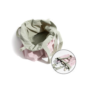 Bolso de mano de nailon impermeable reutilizable con logotipo personalizado bolso de compras bolso de hombro para mujer bolso de diario - Product Image 6