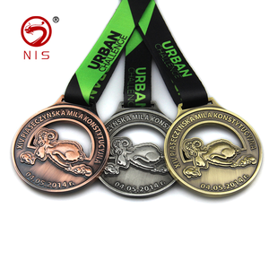 Médailles d'or religieuses personnalisées en métal d'honneur de qualité supérieure à vendre - Product Image 1