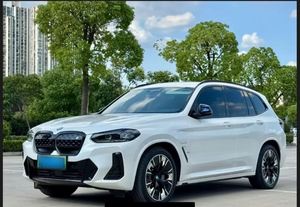 Súper Limpio para Autos Usados: BMWs IX3 SUV 2026 - Coches Usados Listos para Enviar - Product Image 4