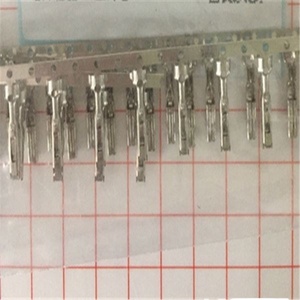 Đầu nối mới và nguyên bản 09670375601 nam D-sub37-pin cấp công nghiệp được lắp ráp với các chân ép lạnh. - Product Image 4