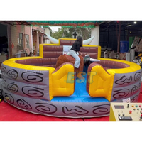 Jeux pour adultes commerciaux rodéo mécanique Bull Riding Machine Controls Gonflable mécanique Bull Ride à vendre