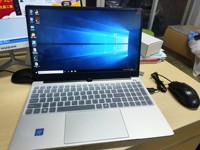 Ultrabook d'Enchères Shenzhen avec Ordinateur Portable Core i7 8559U, 8, 16 ou 32 Go de RAM, Écran 15 Pouces, Disque Dur SSD 1 To