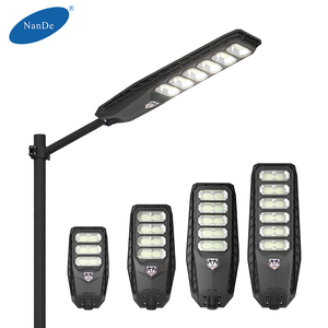Lampione stradale solare a LED integrato NanDe Outdoor IP65 per autostrade, giardini e strade, 300W 400W 500W 600W, tutto in uno. - Product Image 2