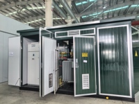Transformateur Électrique Industriel Certifié ISO 1600 kVA, Trois Subpostes Compacts, Connexion 10 kV, Distribution d'Énergie sur Plateforme