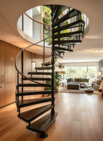 Escalier en colimaçon élégant en acier inoxydable 304 pour intérieur et extérieur, avec marches en bois massif pour villa et appartement