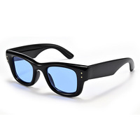 Kacamata Hitam Trendy Retro Chunky Square Cat Eye Bingkai Tebal UV400 untuk Mengemudi di Luar Ruangan, Fashion Eyewear, Logo Custom Grosir