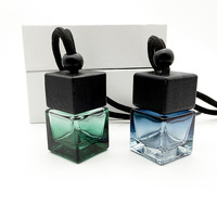 2025 nouveau Style exquis 8ml dégradé de couleur voiture bouteille de parfum suspendu voiture air aromathérapie diffuseurs