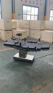 Precio de fábrica cama de operación multifuncional quirúrgica mesa de operaciones eléctrica de 4 controles Mesa OT - Product Image 6