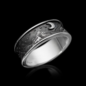 Anello Vintage con Cielo Stellato e Montagna, Design Paesaggistico Creativo, Regolabile, Unisex - Product Image 1