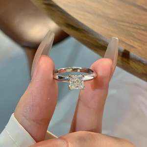 Perhiasan Berlian Mewah VVS Warna D Potongan Princess Cushion 1 <span class=keywords><strong>2</strong></span> 3 Karat Moissanite Perak S925 Cincin Janji Pernikahan untuk Wanita - Product Image 3