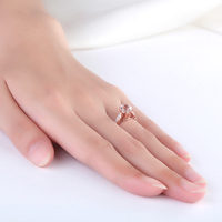 Fabricant de bijoux Bague en argent Double cœur Zircone cubique Diamant Anillos De Plata 925 Bague de fiançailles de mariage