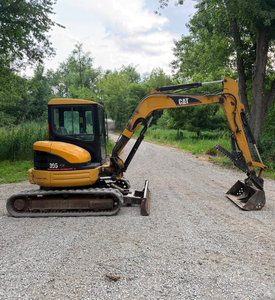 Mini-excavatrice à prix avantageux, 5 tonnes, Caterpillar 305, Cat 305CR, excavatrice sur chenilles d'occasion, Cat 303.5, 303, 305.5, Beaker - Product Image 4