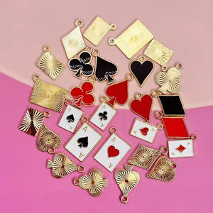 Accessoires de bricolage pour cartes à jouer personnalisées et créatives, motif goutte d'huile, motifs Cœur/Pique/Diamant/Pique, pour la fabrication de boucles d'oreilles, porte-clés, bijoux et créations artisanales - Product Image 4