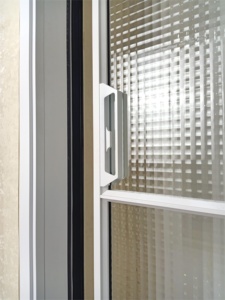 Diseño Americano para Hotel, Puertas Corredizas <span class=keywords><strong>de</strong></span> <span class=keywords><strong>Aluminio</strong></span> con Rejilla, Diseño Moderno <span class=keywords><strong>de</strong></span> Puerta Francesa Corrediza <span class=keywords><strong>de</strong></span> Vidrio - Product Image 6