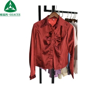 Ropa de verano de segunda mano para mujer, ropa y <span class=keywords><strong>zapatos</strong></span> usados para mujer, incluidas camisas en fardos del Reino Unido - Product Image 2