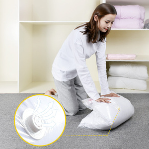 AirBaker Travel Vacuum Compression Storage <strong>Bag</strong> Foldable Dustproof Vacuum <strong>Bag</strong> Transparent Vacuum Storage <strong>Bags</strong> With Hand Pump - Product Image 5