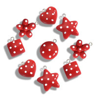 Pendentif plat rond en résine rouge Angola en forme de cœur, fleur ou carré avec crochet pour la fabrication de bijoux DIY