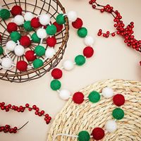 Guirlande de boules en feutre de laine WILLBOND, 2 pièces, 6,5 pieds de long, 24 boules, pompons colorés (rouge, blanc, vert) pour Pâques, Noël