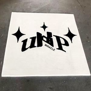 Petit drôle Logo Miracle tapis personnalisé concepteur Anime jeu tapis 3d tapis <span class=keywords><strong>de</strong></span> <span class=keywords><strong>sol</strong></span> et tapis pour salon tapis tapis - Product Image 2