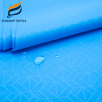 Tissu en nylon 40D imperméable et anti-plume, motif gaufré, tissu avec revêtement PU pour doudoune, sac