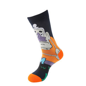 جوارب كرتونية للجنسين مقاس واحد يناسب الجميع، جوارب عالية الجودة للنساء والرجال، جوارب أنيمي كبيرة الحجم وطويلة - Product Image 4