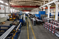 Profils d'extrusion en aluminium 6063-T5 usinés CNC et anodisés pour les boîtiers de batteries de véhicules électriques personnalisés et les projets OEM