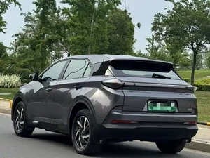 รถยนต์มือสอง ปี 2021-2023 <span class=keywords><strong>Neta</strong></span> <span class=keywords><strong>U</strong></span> รถ SUV พลังงานไฟฟ้าล้วน สีดำภายนอก ชาร์จเร็ว ขนาดกะทัดรัด เหมาะสำหรับครอบครัว - Product Image 4