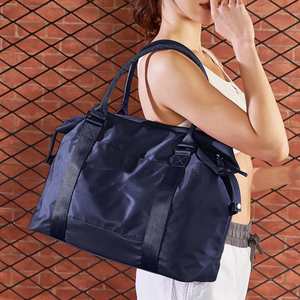 Grand sac de voyage, sac de week-end, sac de cabine pour avion, sac de plage pour femmes, sac de nuit, sac à bagages imperméable avec poche étanche - Product Image 3