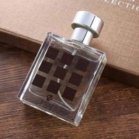 Reloj de Cuarzo de Aleación para Hombre, Edición Limitada 2023, con Caja de Regalo, Correa de Cuero, Bolígrafo, Collar, Cinturón, Perfume y Batería Externa