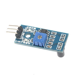 Módulo Inteligente <span class=keywords><strong>de</strong></span> Sensor <span class=keywords><strong>de</strong></span> Obstáculos para Automóviles, Módulo <span class=keywords><strong>de</strong></span> Tubo <span class=keywords><strong>de</strong></span> Par Infrarrojo, Sensor <span class=keywords><strong>de</strong></span> Reflexión Fotoeléctrico para <span class=keywords><strong>Seguimiento</strong></span> y Rastreo - Product Image 4