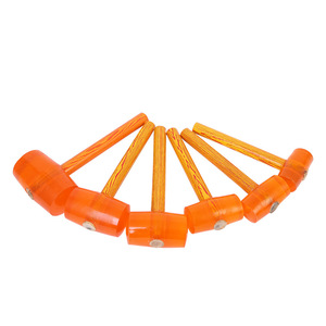 Martillo de goma Zhengkun con mango de madera y cabeza redonda para instalación de azulejos y trabajos de carpintería - Product Image 3