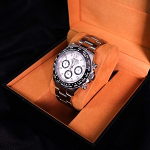 นาฬิกาข้อมือผู้ชาย Seiko ควอตซ์ หรูหรา ขนาด 41 มม. กระจกแซฟไฟร์ กันน้ำ เป็นมิตรกับสิ่งแวดล้อม จัดส่งรวดเร็ว - Product Image 3