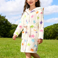 Peignoir à capuche pour enfants, nouveau style, imprimé personnalisé, pyjama pour filles, vente en gros, peignoirs en flanelle douce pour filles, vêtements de maison