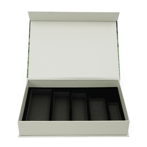 Ensemble de soins de la peau pour hommes de luxe personnalisé Boîte d'emballage avec insert en EVA monté avec velours - Product Image 4