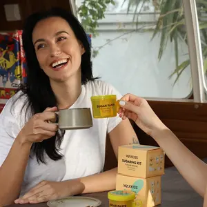 Commercio all'ingrosso succo di limone tazza di caffè Anti-scottatura Design depilatorio pasta di zucchero kit di cera di rimozione dei capelli per la pelle sensibile