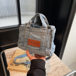 Bolso Bandolera Mini Retro de Moda para Mujer, Cierre de Cremallera, Aislado, de Mezclilla, con Forro de Poliéster, Venta al Por Mayor - Product Image 4