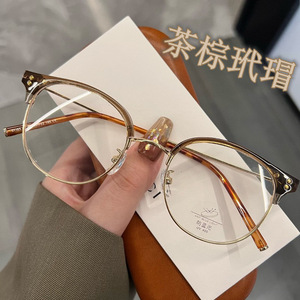 Lunettes Xiaohongshu demi-cerclées à oreilles de chat pour femmes 01183, ultra légères, protection contre la lumière bleue, verres PC, largeur de monture moyenne - Product Image 3