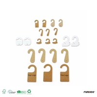 Crochets de suspension en papier kraft durable certifiés FSC, accessoires de présentation en carton découpé sur mesure pour vêtements et commerce de détail