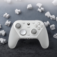 Nouvelle manette sans fil G7 Pro avec sticks TMR, déclencheurs analogiques à effet Hall, taux de polling de 1000 Hz, prise audio 3,5 mm